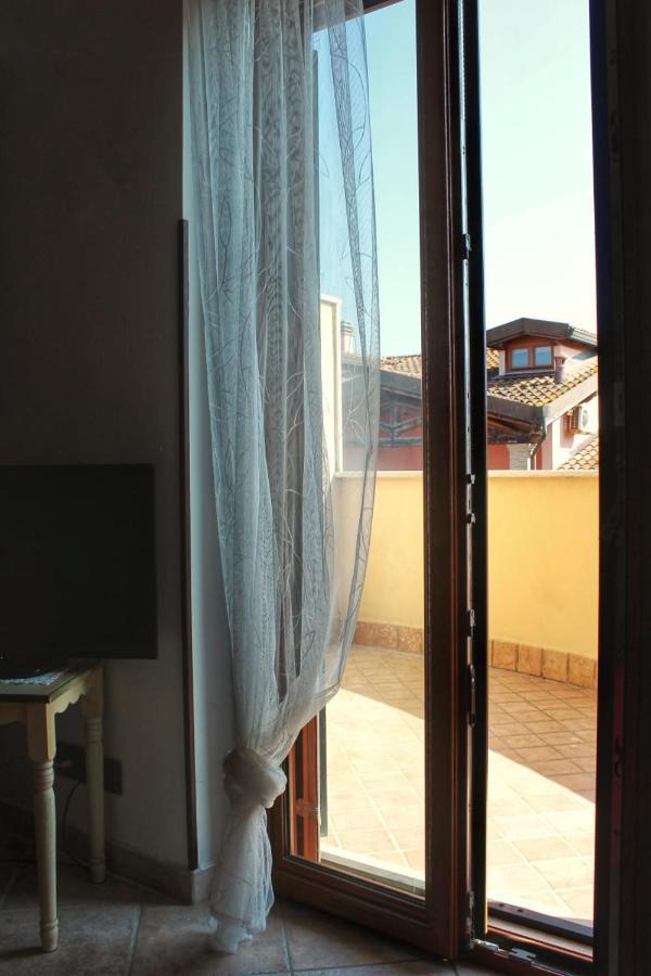Miriale House Aeroporto Fiumicino Appartement Buitenkant foto